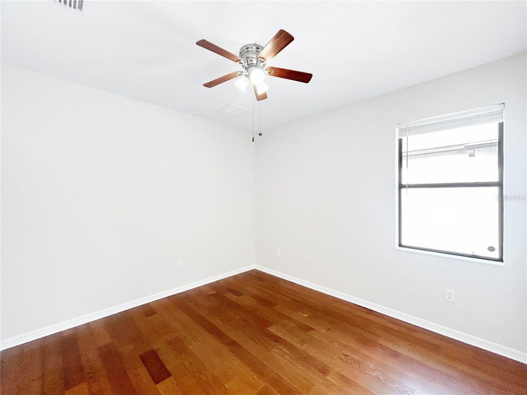 Image 36 of property listing at 8437 WHITE POPLAR DRIVE, Riverview, FL 33578