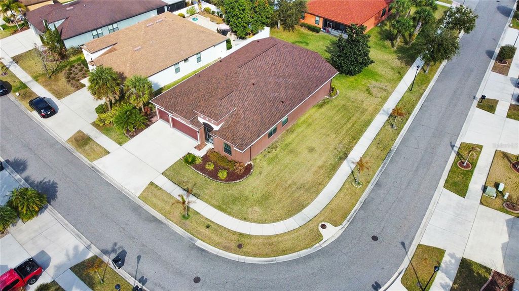 Image 45 of property listing at 8437 WHITE POPLAR DRIVE, Riverview, FL 33578