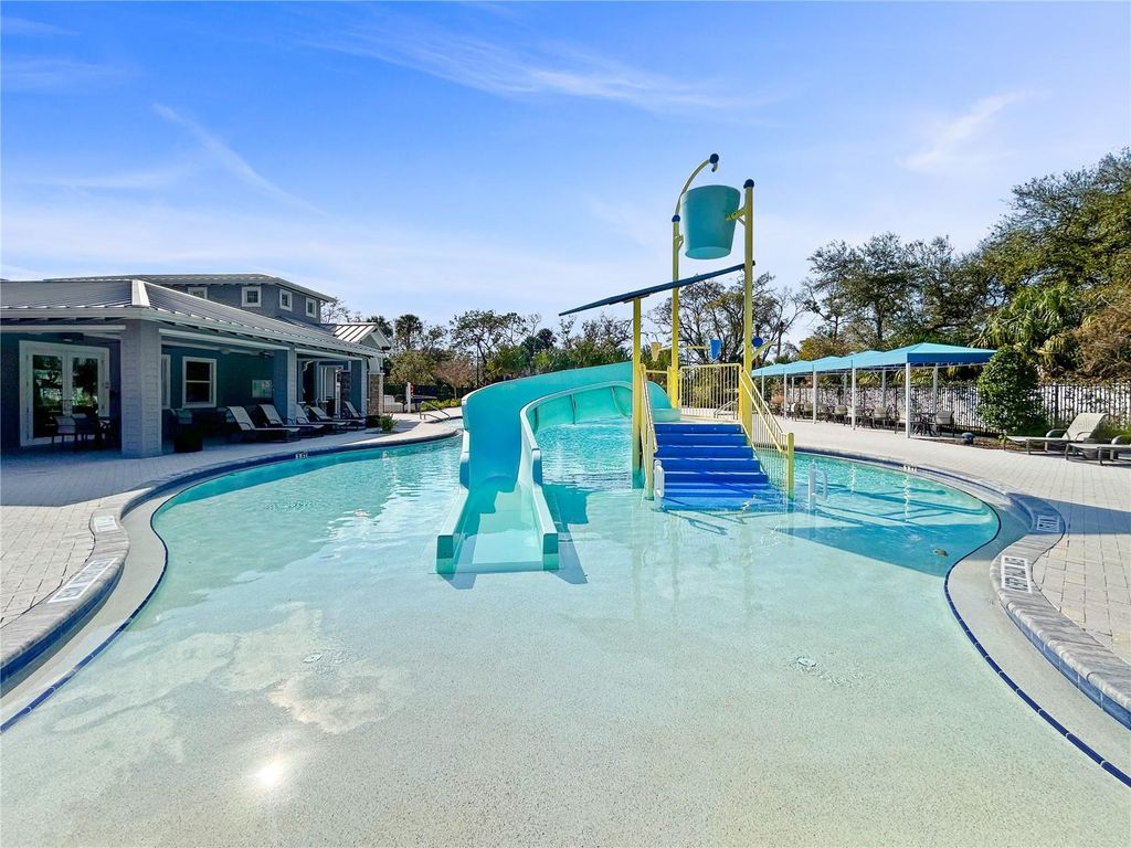 Image 49 of property listing at 8437 WHITE POPLAR DRIVE, Riverview, FL 33578