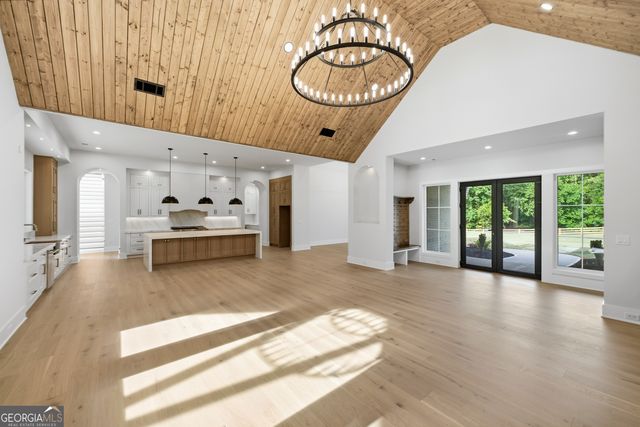 117 Kinney Creek Lane, Pendergrass, GA 30567
