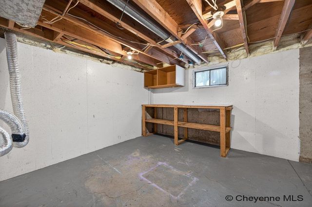 221 DESMET DR, Cheyenne, WY 82007