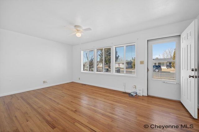 221 DESMET DR, Cheyenne, WY 82007