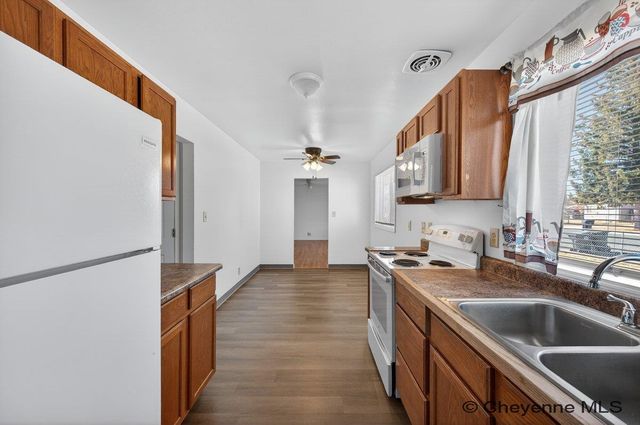 221 DESMET DR, Cheyenne, WY 82007