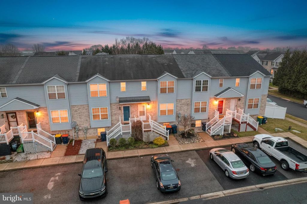 407 CHAMPS LN, Middletown, DE 19709