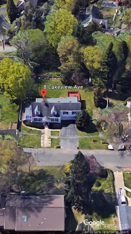 8 Lakeview Avenue, East Brunswick, NJ 08816