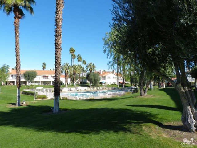 221 Vista Royale Circle E, Palm Desert, CA 92211