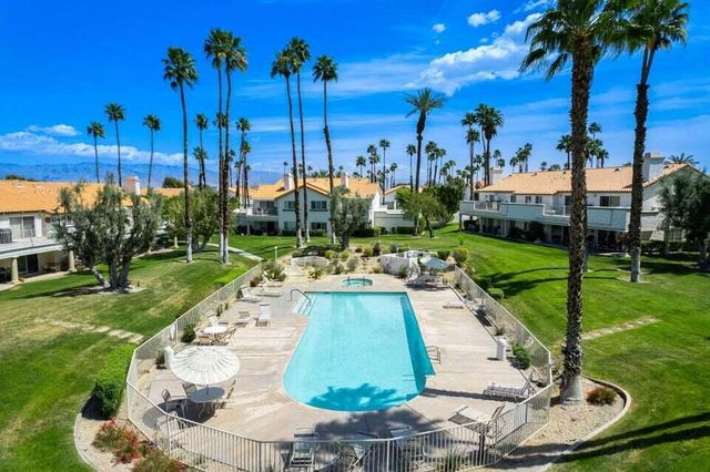 221 Vista Royale Circle E, Palm Desert, CA 92211