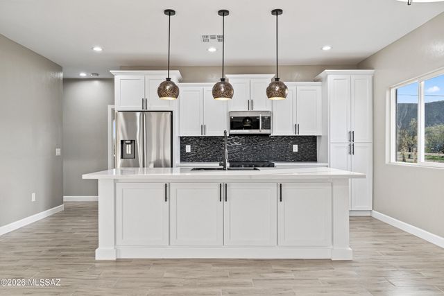 7863 S Cardinal Avenue, Tucson, AZ 85746