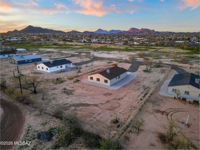 7863 S Cardinal Avenue, Tucson, AZ 85746