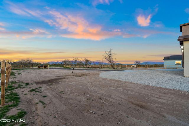 7863 S Cardinal Avenue, Tucson, AZ 85746