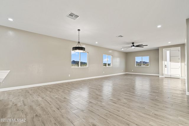 7863 S Cardinal Avenue, Tucson, AZ 85746