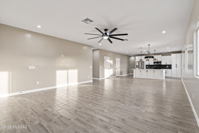 7863 S Cardinal Avenue, Tucson, AZ 85746