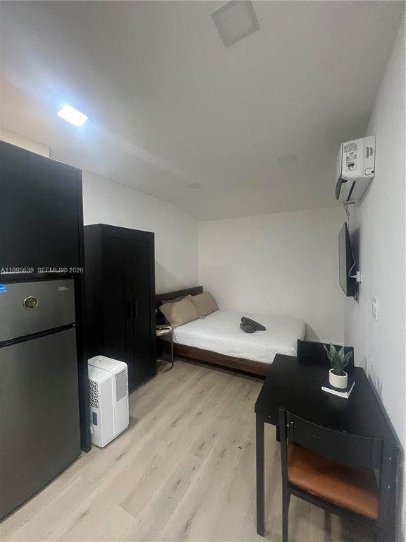 2723 SW 13th St Studio, Miami, FL 33145