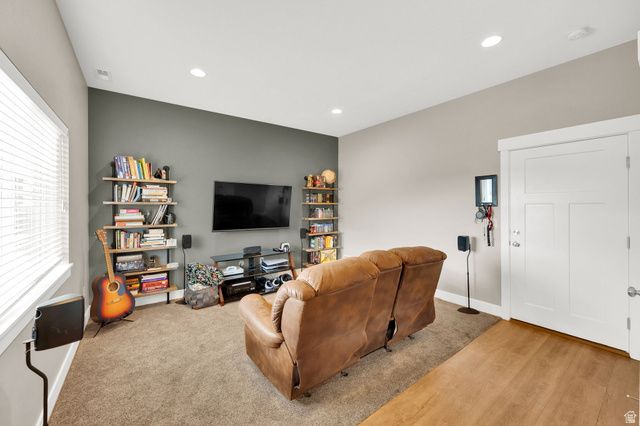 67 S WALKER PL, North Salt Lake, UT 84054