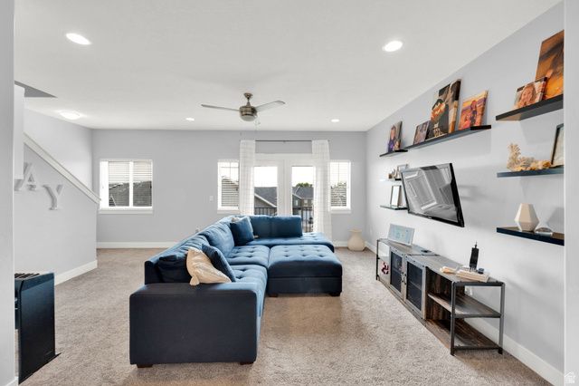 67 S WALKER PL, North Salt Lake, UT 84054