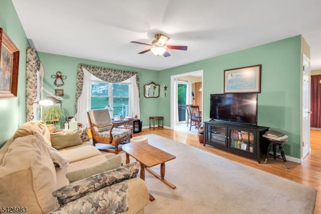 46 Highland Rd, Independence Twp., NJ 07840