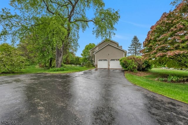 46 Highland Rd, Independence Twp., NJ 07840