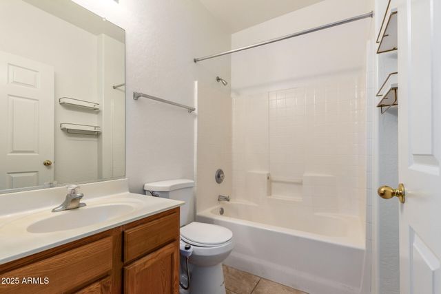 525 N MILLER Road 142, Scottsdale, AZ 85257