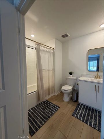 19197 Sequoia Grove Street, Highgrove, CA 92507