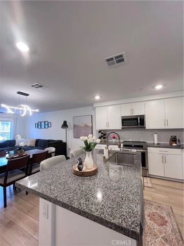 19197 Sequoia Grove Street, Highgrove, CA 92507