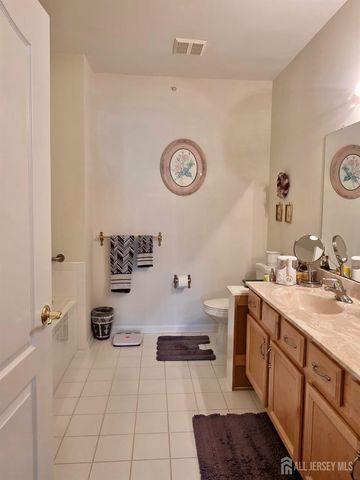 2303 Neville Court, Franklin Twsp, NJ 08873