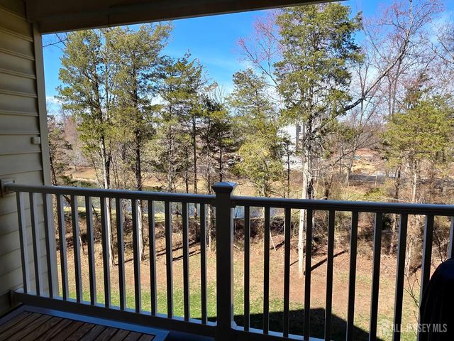 2303 Neville Court, Franklin Twsp, NJ 08873