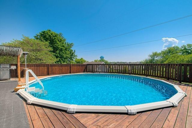 3016 SE 7th Street, Blue Springs, MO 64014