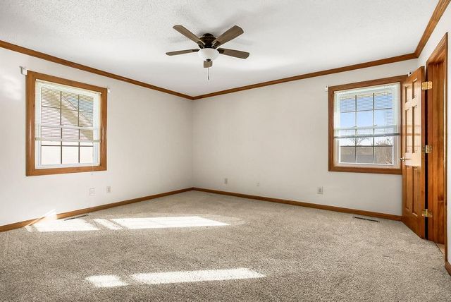 3016 SE 7th Street, Blue Springs, MO 64014