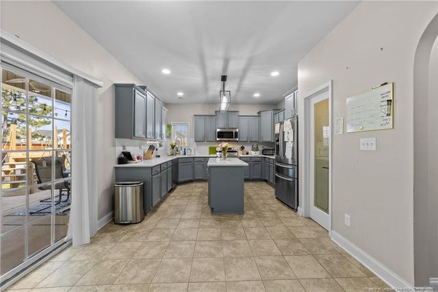 495 Wedgefield Drive, Raeford, NC 28376