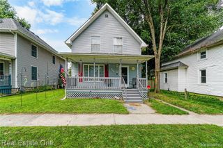 820 Smith Street, Monroe, MI 48161