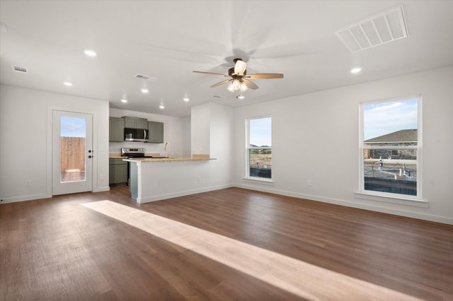 13908 Flint Avenue, Lubbock, TX 79423