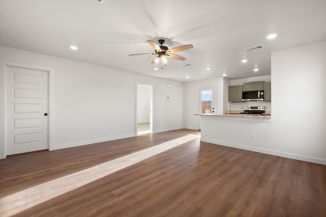 13908 Flint Avenue, Lubbock, TX 79423