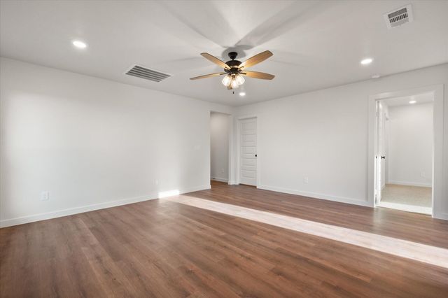 13908 Flint Avenue, Lubbock, TX 79423