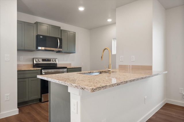 13908 Flint Avenue, Lubbock, TX 79423