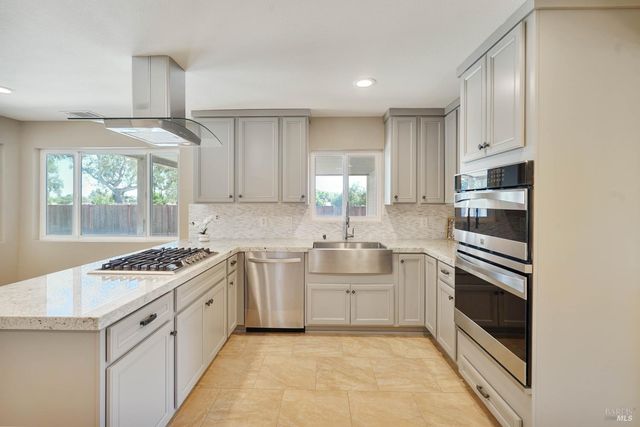 7208 Browns Valley Rd, Vacaville, CA 95688