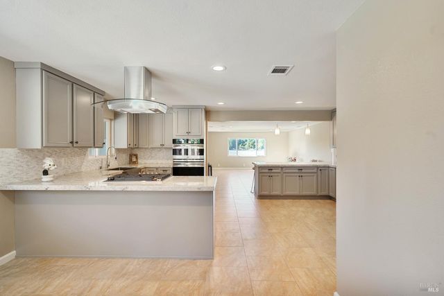 7208 Browns Valley Rd, Vacaville, CA 95688