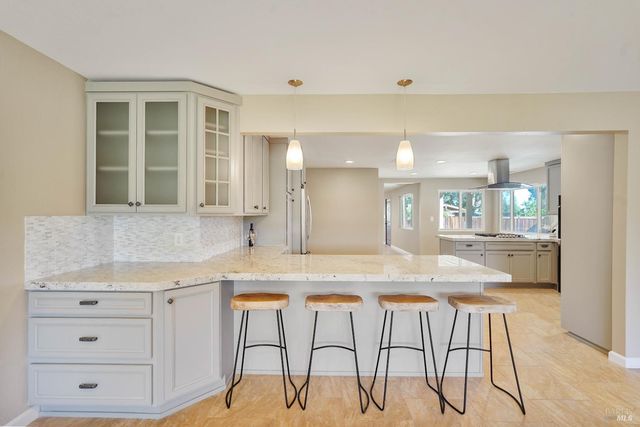 7208 Browns Valley Rd, Vacaville, CA 95688