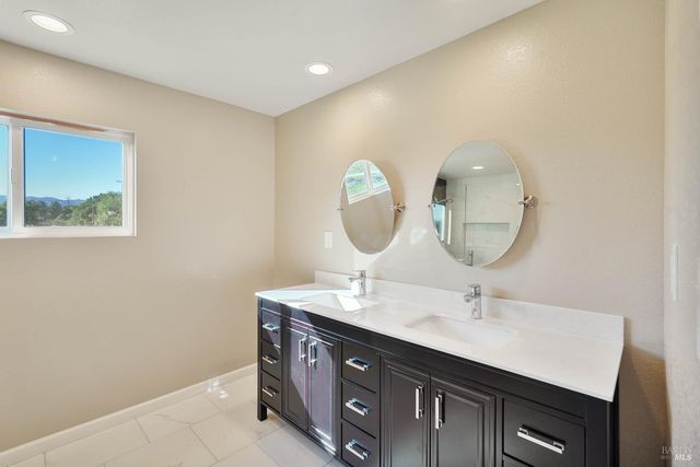 7208 Browns Valley Rd, Vacaville, CA 95688