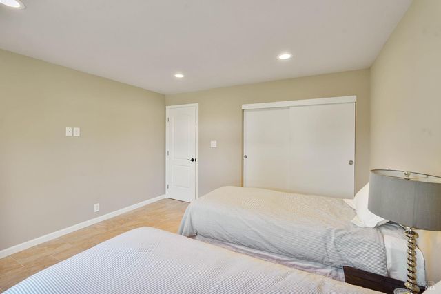 7208 Browns Valley Rd, Vacaville, CA 95688