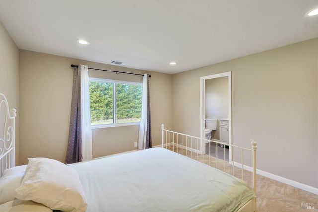 7208 Browns Valley Rd, Vacaville, CA 95688