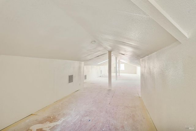 7208 Browns Valley Rd, Vacaville, CA 95688