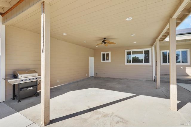 7208 Browns Valley Rd, Vacaville, CA 95688