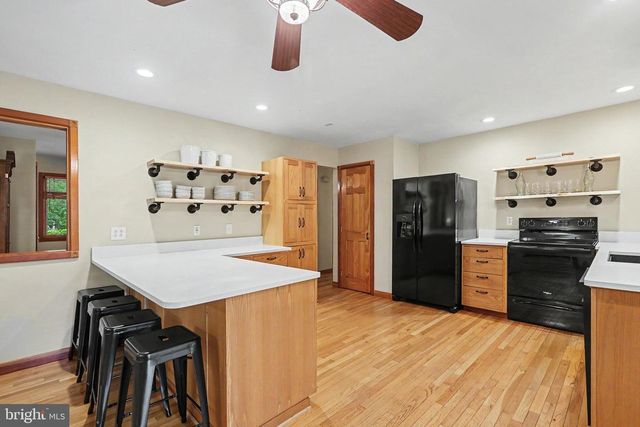 219 OLD CABIN HOLLOW RD, Dillsburg, PA 17019