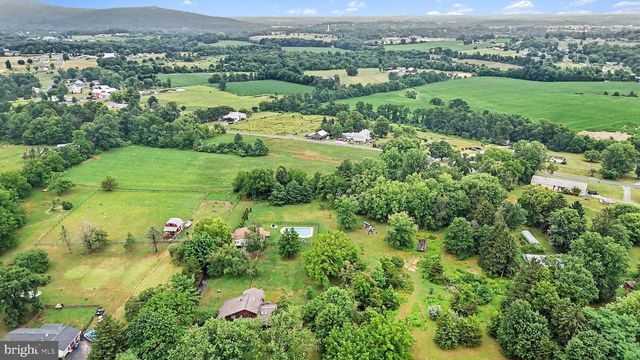 219 OLD CABIN HOLLOW RD, Dillsburg, PA 17019