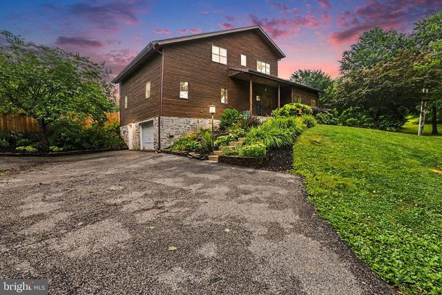 219 OLD CABIN HOLLOW RD, Dillsburg, PA 17019