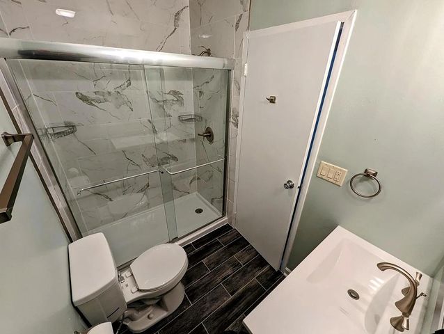 1202 BROMLEY ESTS EST, Pine Hill, NJ 08021