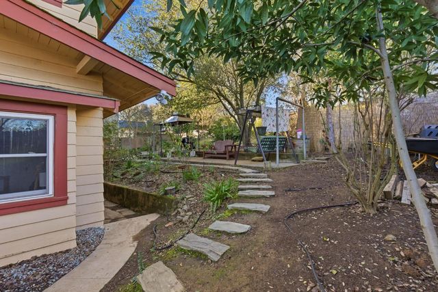 419 Rex Ave, Jackson, CA 95642