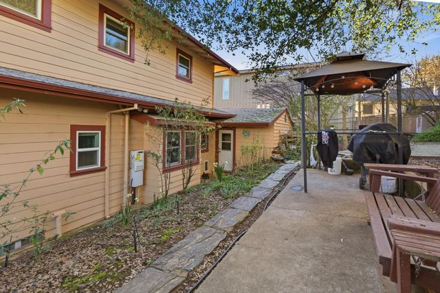 419 Rex Ave, Jackson, CA 95642