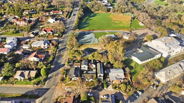 419 Rex Ave, Jackson, CA 95642