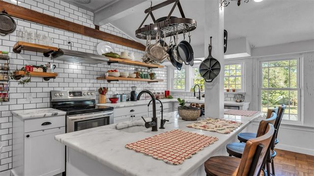 2022 LAKE MIRIAM DRIVE, Lakeland, FL 33813